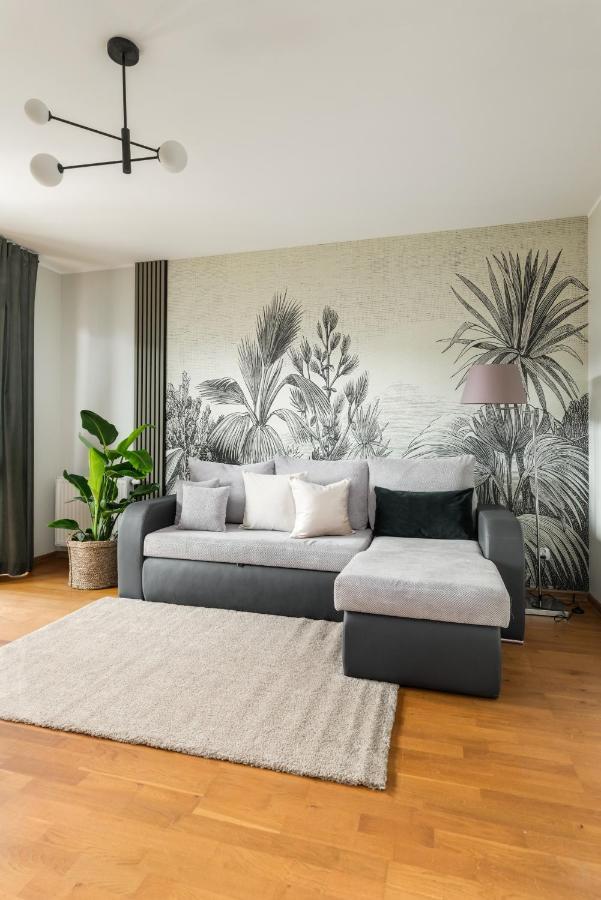 Ts New Town Stay Comfy & Roomy ชเตชชิน ภายนอก รูปภาพ