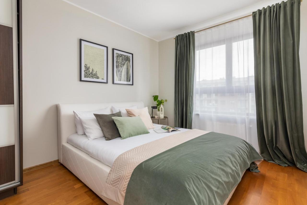 Ts New Town Stay Comfy & Roomy ชเตชชิน ภายนอก รูปภาพ